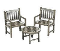 1:48th Garden Table & Chairs