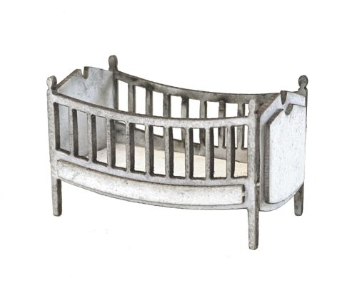 1:48th Georgian Cot & Nursing Chair