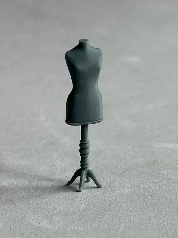 Sewing Accessories & Mannequins