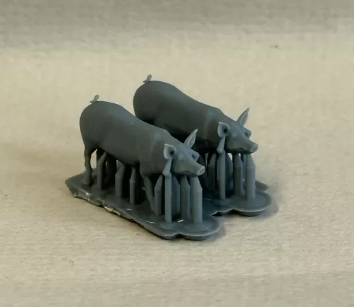 3D 1:4th Pair of Pigs