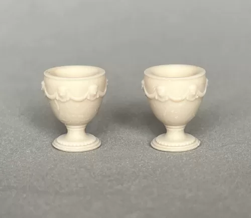 3D 1:48th Pair of Large Scalloped Urns