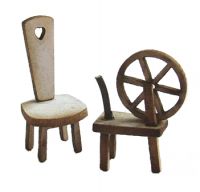 1:48th Spinning Wheel & Stool